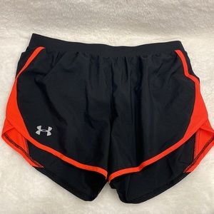 Under Armour Athletic Shorts Size M